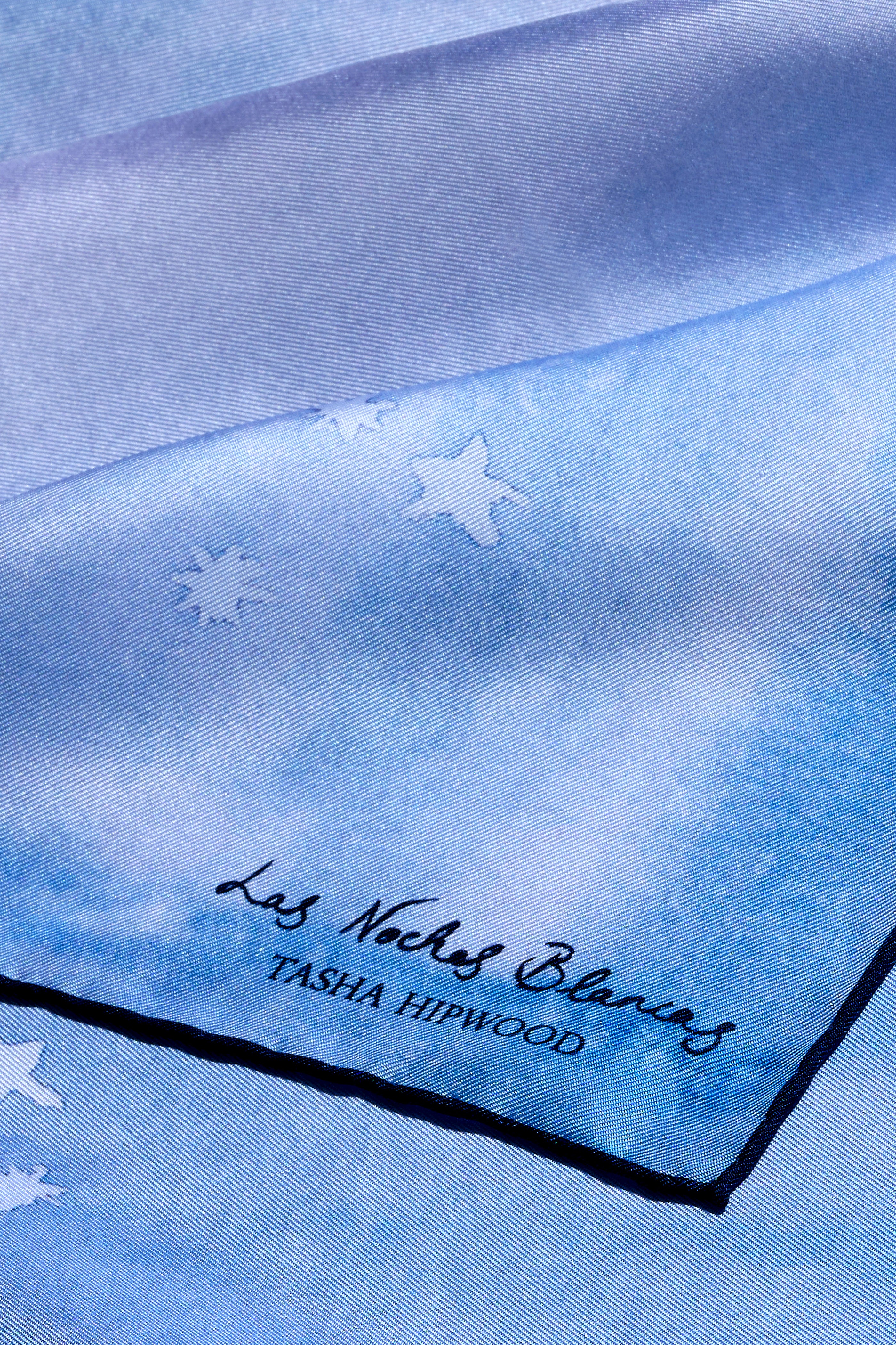 Las Noches Blancas Scarf