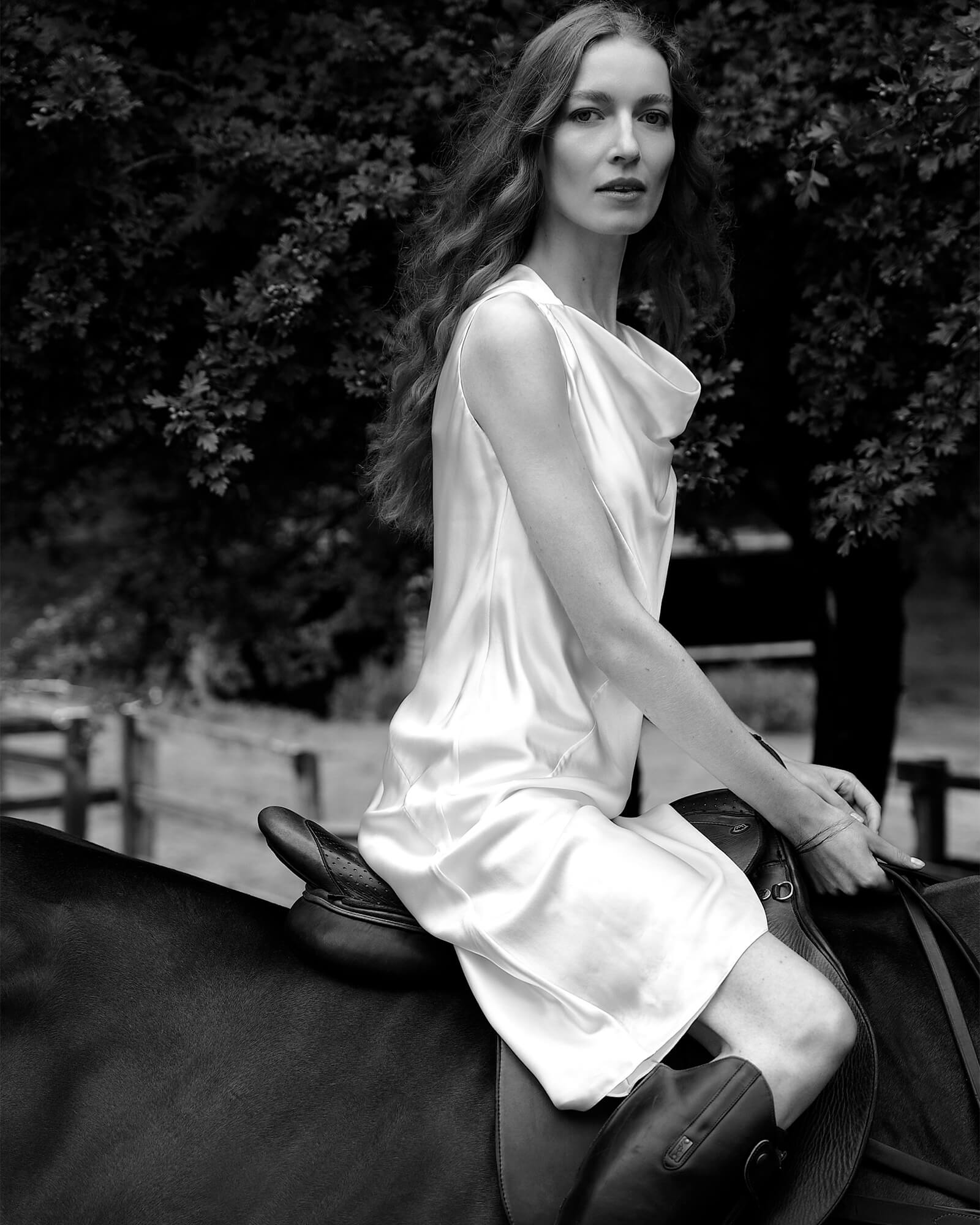 Estrellas y Noche Dress